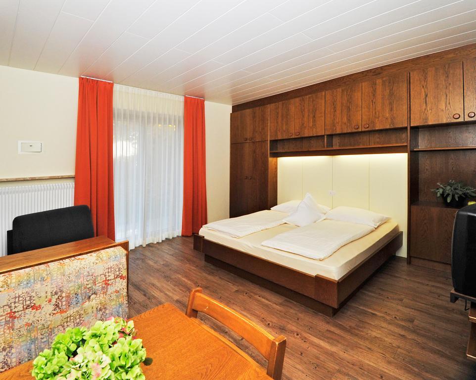 ريفانو Residence Mignon الغرفة الصورة