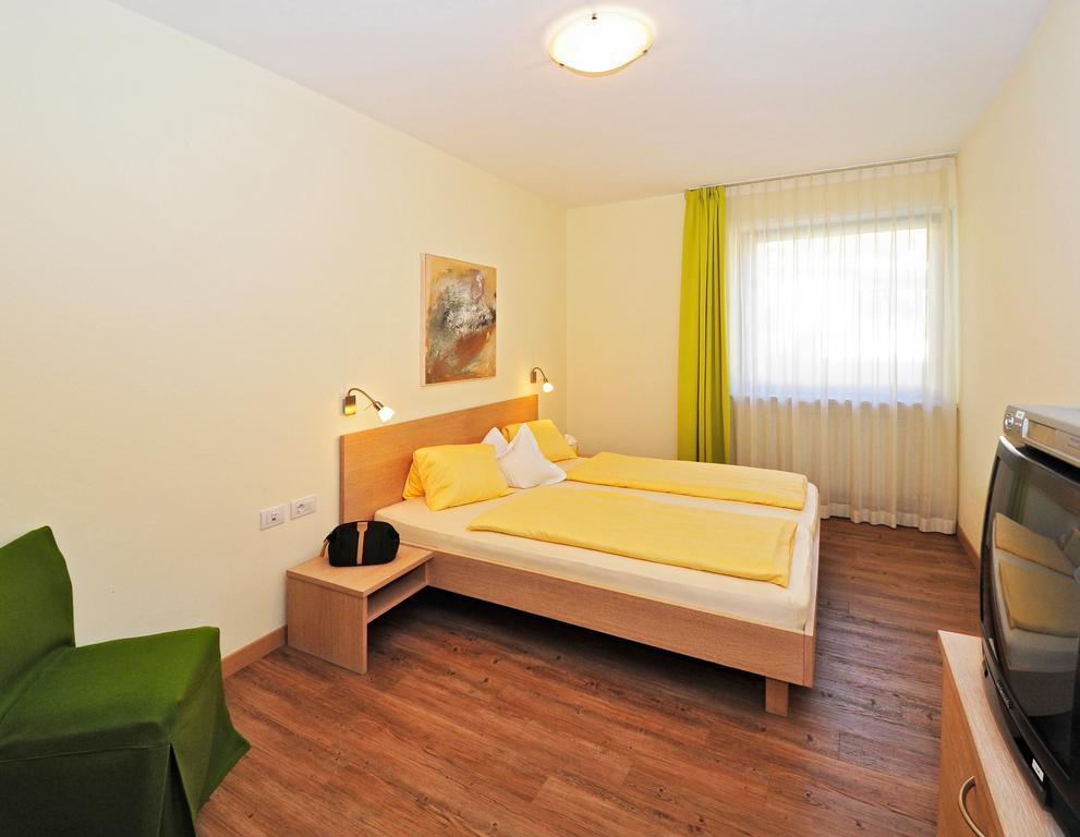 ريفانو Residence Mignon الغرفة الصورة